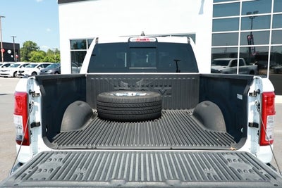 2019 RAM 1500 Big Horn/Lone Star Crew Cab 4x4 5'7' Box