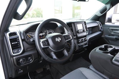 2022 RAM 1500 Big Horn Crew Cab 4x4 5'7' Box