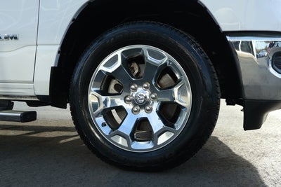 2022 RAM 1500 Big Horn Crew Cab 4x4 5'7' Box