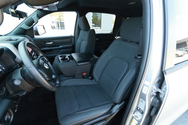 2025 RAM 1500 Tradesman Crew Cab 4x4 5'7' Box