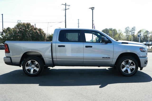 2025 RAM 1500 Tradesman Crew Cab 4x4 5'7' Box