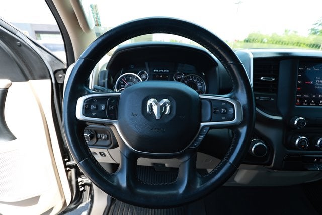 2019 RAM 1500 Big Horn/Lone Star Quad Cab 4x4 6'4' Box