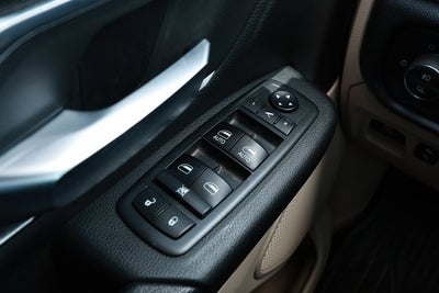 2019 RAM 1500 Big Horn/Lone Star Quad Cab 4x4 6'4' Box