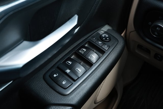 2019 RAM 1500 Big Horn/Lone Star Quad Cab 4x4 6'4' Box