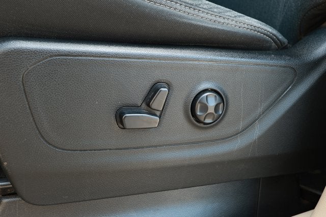 2019 RAM 1500 Big Horn/Lone Star Quad Cab 4x4 6'4' Box