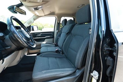 2019 RAM 1500 Big Horn/Lone Star Quad Cab 4x4 6'4' Box