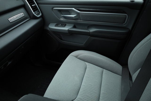 2023 RAM 1500 Big Horn Quad Cab 4x4 6'4' Box