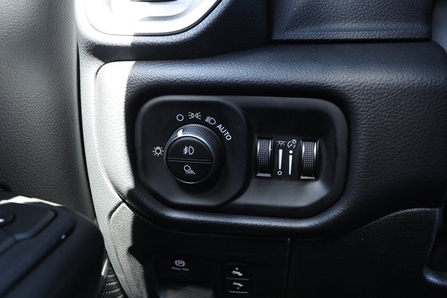 2027 RAM Ram 1500 RAM 1500 BIG HORN CREW CAB 4X4 5'7' BOX