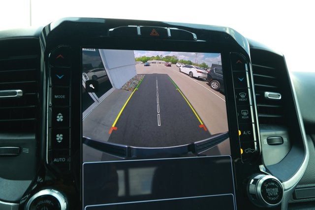 2023 RAM 1500 Big Horn Crew Cab 4x4 5'7' Box