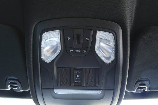 2021 RAM 1500 Big Horn Crew Cab 4x4 5'7' Box