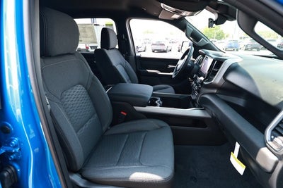 2026 RAM 1500 RAM 1500 EXPRESS CREW CAB 4X4 5'7' BOX