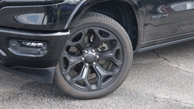 2022 RAM 1500 Limited Crew Cab 4x4 5'7' Box