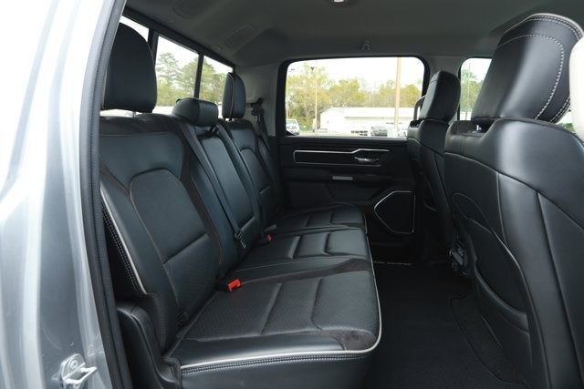 2022 RAM 1500 Laramie Crew Cab 4x4 5'7' Box