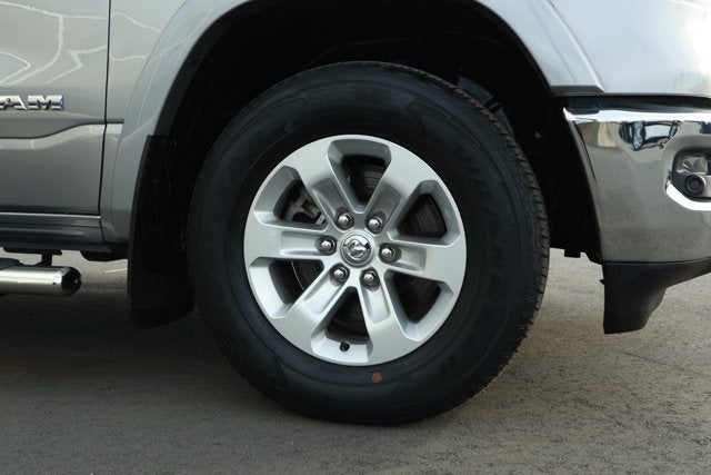 2022 RAM 1500 Laramie Crew Cab 4x4 5'7' Box