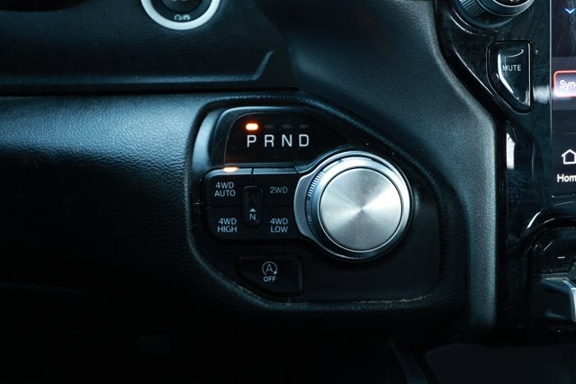 2023 RAM 1500 Laramie Crew Cab 4x4 5'7' Box