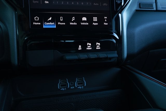 2025 RAM 1500 Rebel Crew Cab 4x4 5'7' Box