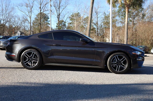 2022 Ford Mustang EcoBoost Fastback
