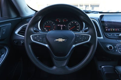 2022 Chevrolet Malibu FWD LT