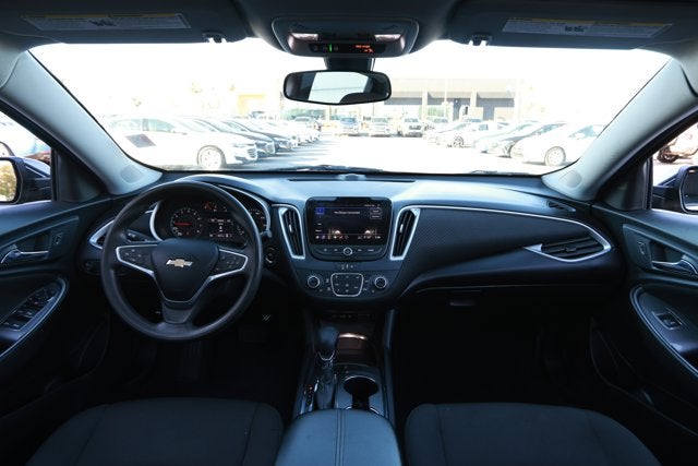 2022 Chevrolet Malibu FWD LT