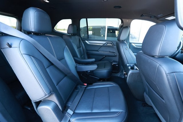 2024 GMC Acadia FWD Elevation