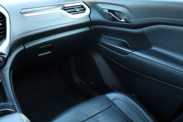 2023 GMC Acadia FWD SLT