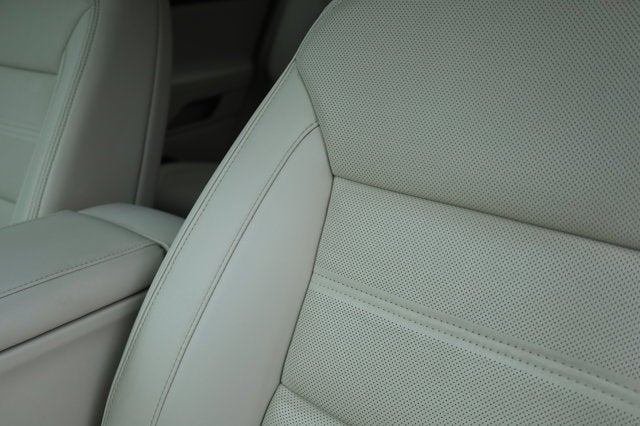 2022 GMC Acadia FWD Denali