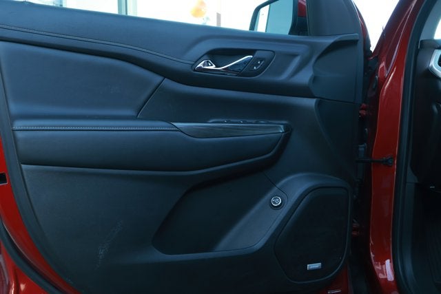 2023 GMC Acadia AWD SLT