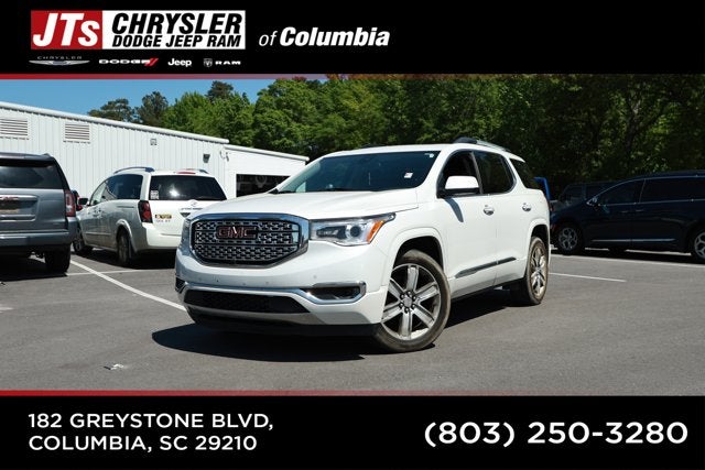 2017 GMC Acadia Denali AWD's photo