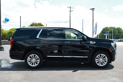 2024 GMC Yukon SLT