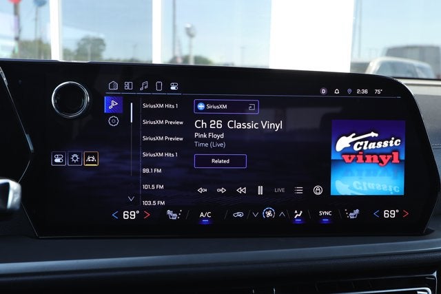 2024 Chevrolet Traverse FWD LT