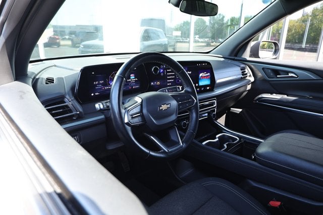 2024 Chevrolet Traverse FWD LT