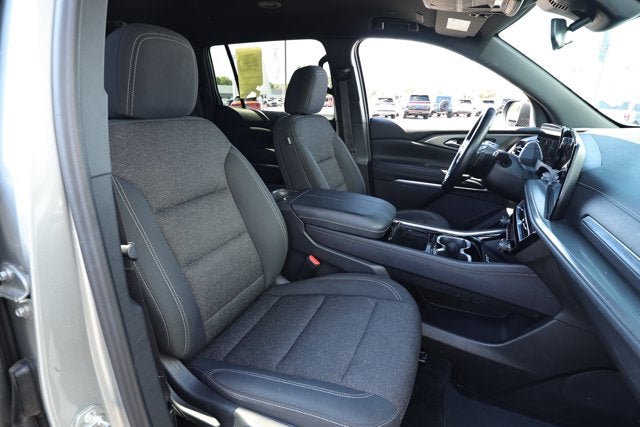 2024 Chevrolet Traverse FWD LT