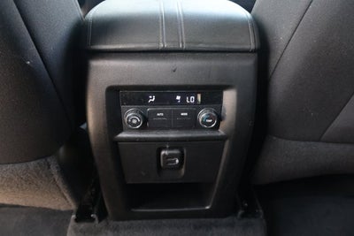2023 Chevrolet Traverse FWD LT Cloth