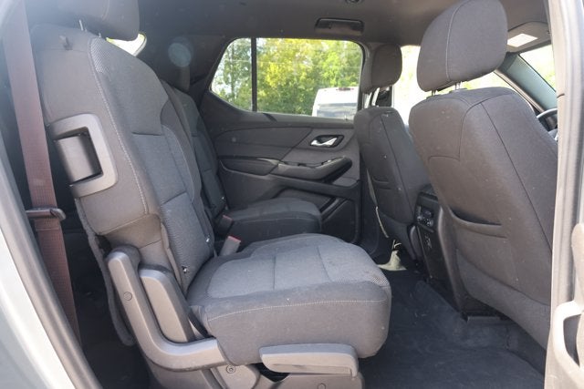 2023 Chevrolet Traverse FWD LT Cloth