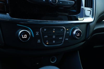 2023 Chevrolet Traverse FWD LT Cloth