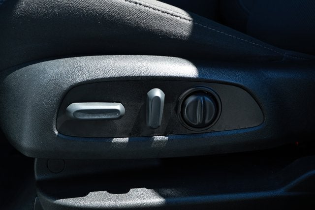 2023 Chevrolet Traverse FWD LT Cloth