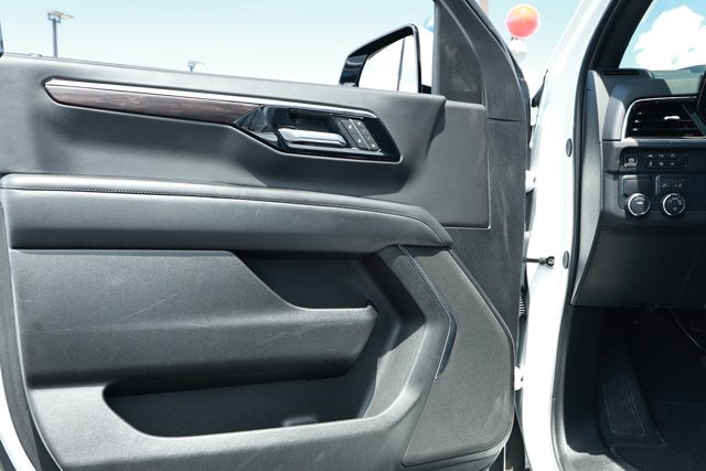 2025 Chevrolet Tahoe 2WD LT
