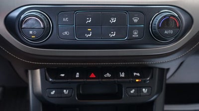 2021 GMC Canyon 4WD Crew Cab Short Box Denali