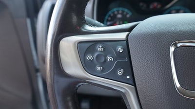 2021 GMC Canyon 4WD Crew Cab Short Box Denali