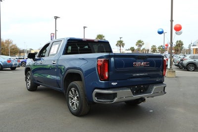 2024 GMC Sierra 1500 2WD Crew Cab Short Box SLT