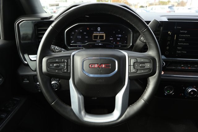 2024 GMC Sierra 1500 2WD Crew Cab Short Box SLT