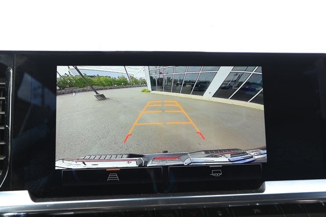 2024 GMC Sierra 1500 2WD Crew Cab Short Box SLT