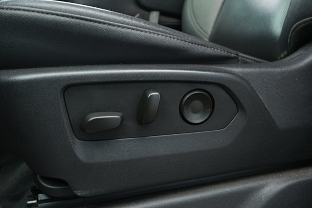 2024 GMC Sierra 1500 2WD Crew Cab Short Box SLT