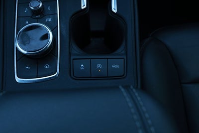 2024 Cadillac XT4 FWD Premium Luxury