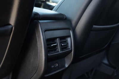 2024 Cadillac XT4 AWD Premium Luxury