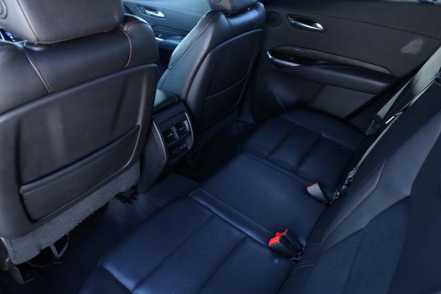 2021 Cadillac XT4 AWD Sport