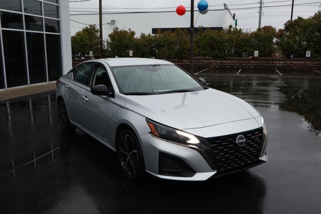 2024 Nissan Altima SR FWD