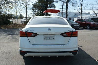 2021 Nissan Altima SV FWD