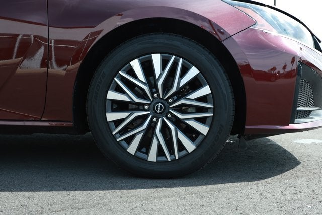 2024 Nissan Altima SV FWD