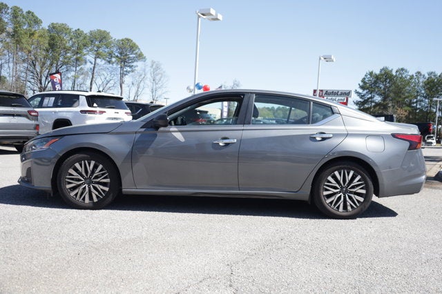 2024 Nissan Altima SV FWD